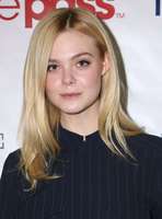 Elle Fanning mug #G1404814