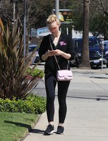 Elle Fanning longsleeve t-shirt #3238458