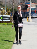 Elle Fanning tote bag #G1480588