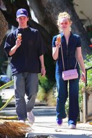 Elle Fanning t-shirt #3238493