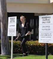 Elle Fanning tote bag #G1480596