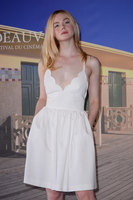 Elle Fanning mug #G2387009