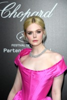 Elle Fanning mug #G2453932