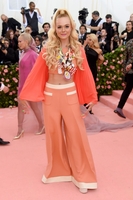 Elle Fanning longsleeve t-shirt #3836688