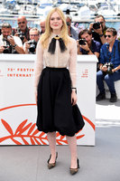 Elle Fanning mug #G2471030