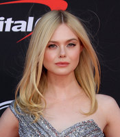 Elle Fanning Tank Top #3853805
