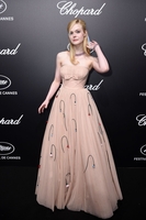 Elle Fanning mug #G2471076