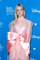 Elle Fanning Sweatshirt #3853824
