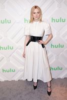 Elle Fanning longsleeve t-shirt #3853840