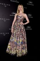 Elle Fanning mug #G2471126