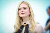 Elle Fanning tote bag #G2471131