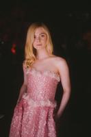 Elle Fanning tote bag #G2471132