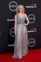 Elle Fanning tote bag #G2471213