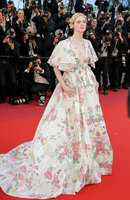 Elle Fanning tote bag #G2471238