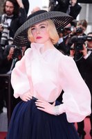 Elle Fanning longsleeve t-shirt #3854018