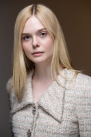 Elle Fanning Sweatshirt #3875346