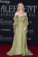 Elle Fanning mug #G2512886