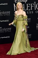 Elle Fanning mug #G2512893