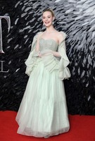 Elle Fanning Sweatshirt #3895648