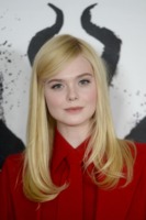 Elle Fanning hoodie #3895666