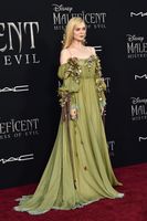 Elle Fanning hoodie #3895683