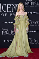 Elle Fanning mug #G2512988