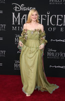 Elle Fanning hoodie #3895736