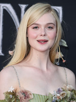Elle Fanning mug #G2513004