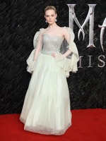 Elle Fanning tote bag #G2513024