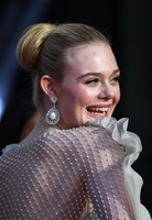 Elle Fanning mug #G2513079