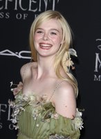 Elle Fanning Tank Top #3895838