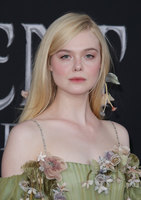 Elle Fanning hoodie #3895876