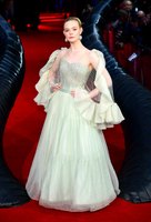 Elle Fanning t-shirt #3895915