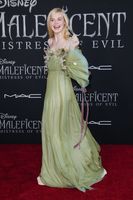 Elle Fanning hoodie #3895946