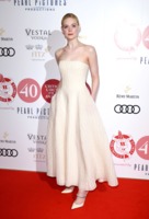 Elle Fanning Sweatshirt #3942151