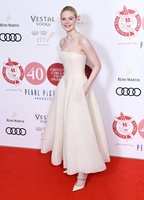 Elle Fanning hoodie #3942176