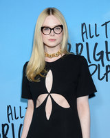 Elle Fanning Sweatshirt #3952120