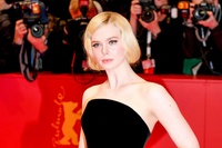 Elle Fanning mug #G2569424