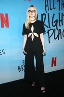 Elle Fanning hoodie #3952203