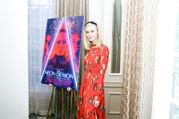 Elle Fanning hoodie #3956168