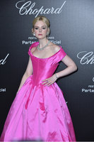 Elle Fanning hoodie #3956194