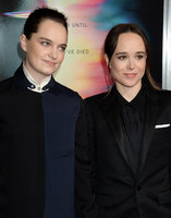 Ellen Page longsleeve t-shirt #2743275