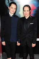 Ellen Page longsleeve t-shirt #2778915