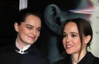 Ellen Page longsleeve t-shirt #2778959