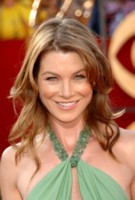 Ellen Pompeo longsleeve t-shirt #1276301