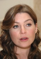 Ellen Pompeo Sweatshirt #1501623