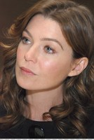 Ellen Pompeo longsleeve t-shirt #2229567