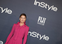 Ellen Pompeo longsleeve t-shirt #2869248