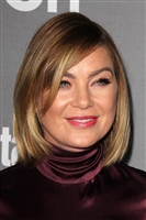 Ellen Pompeo longsleeve t-shirt #3019426