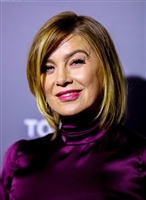 Ellen Pompeo longsleeve t-shirt #3019437